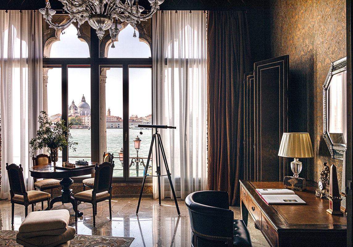 BELMOND HOTEL CIPRIANI, VENICE. Italy - ILLULIAN